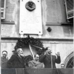 Emilio Colombo in pubblico comizio davanti alla casa di Giuseppe Toniolo, Pisa